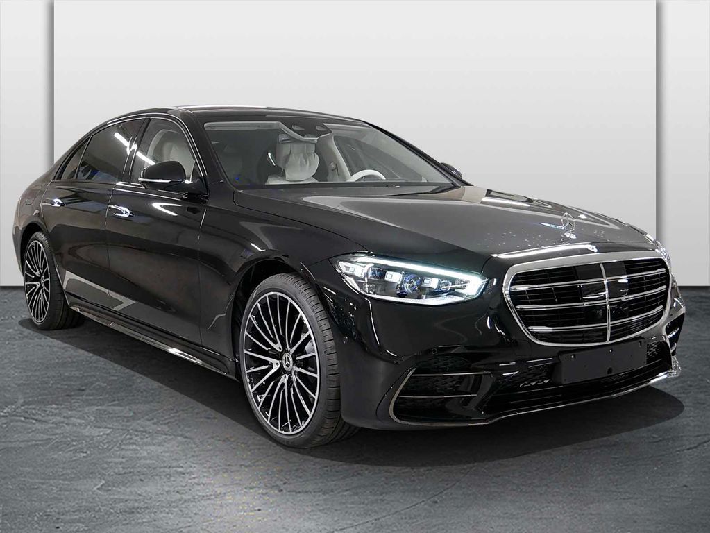 Mercedes S580 Image 1