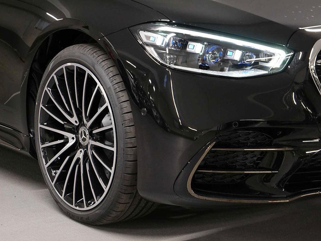Mercedes S580 Image 3