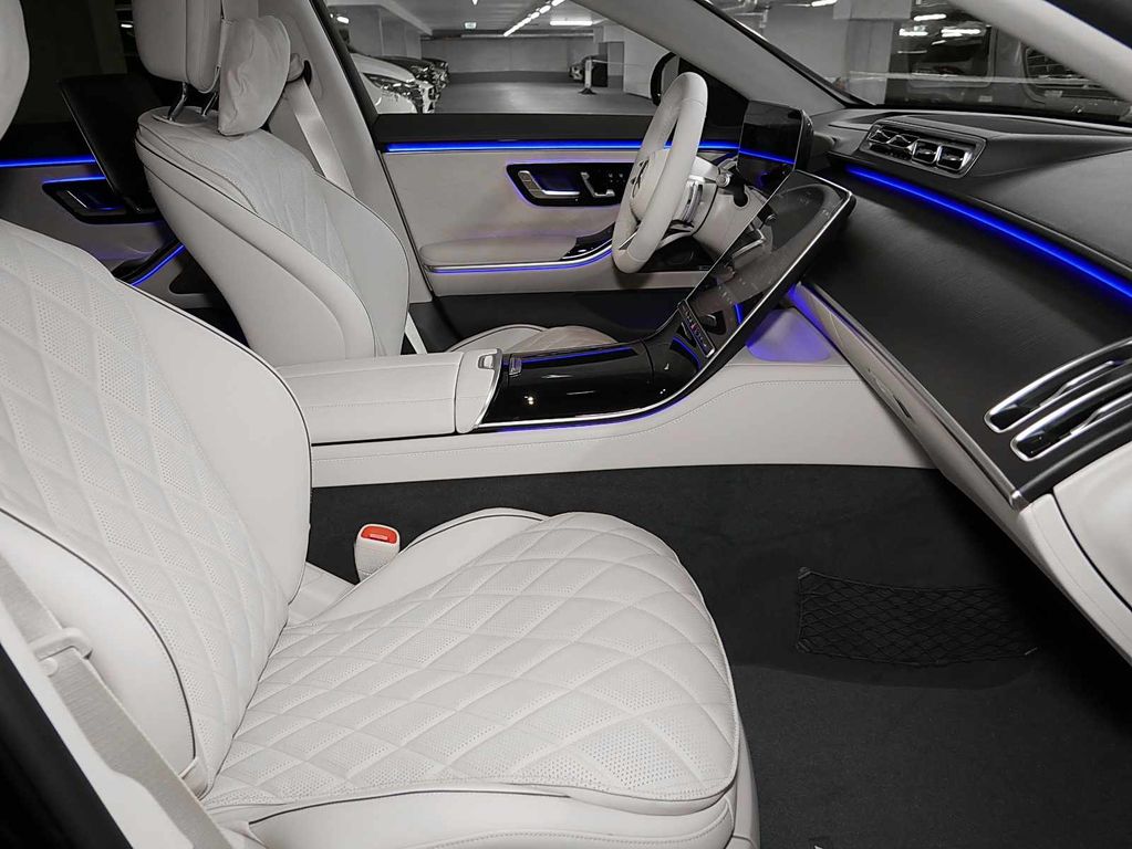 Mercedes S580 Image 5